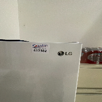LG Top-Freezer Refrigerator image 1